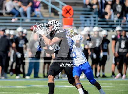 Thumbnail 2 in Grandview vs. Rockdale (UIL 3A D1 Bi-District) photogallery.