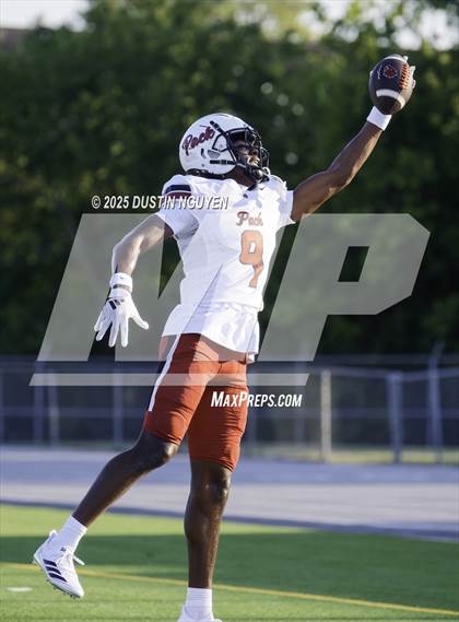 Thumbnail 1 in Weiss @ A&M Consolidated photogallery.