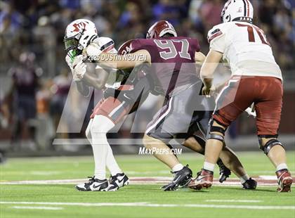 Thumbnail 2 in Weiss @ A&M Consolidated photogallery.