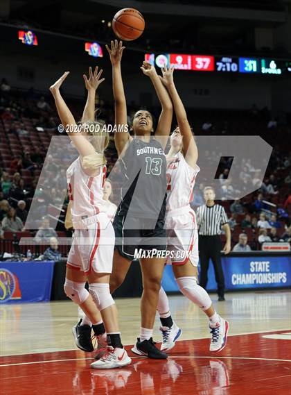 Thumbnail 2 in Millard South vs. Lincoln Southwest (NSAA Class A Quarterfinal)  photogallery.