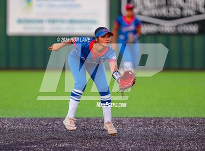 Thumbnail 3 in Moore @ Mustang photogallery.