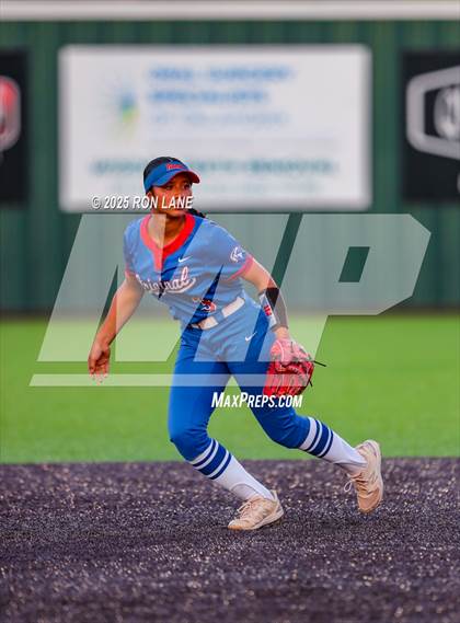 Thumbnail 2 in Moore @ Mustang photogallery.