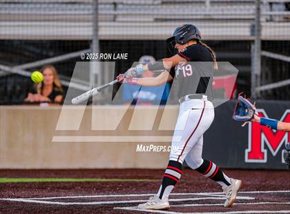 Thumbnail 3 in Moore @ Mustang photogallery.