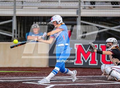 Thumbnail 2 in Moore @ Mustang photogallery.