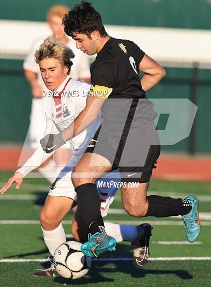 Thumbnail 1 in Hilton @ McQuaid Jesuit (NYSPHSAA Section 5 Class AA Semifinal) photogallery.