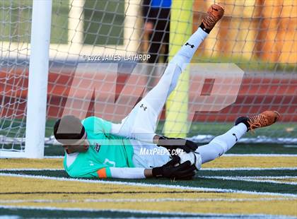 Thumbnail 1 in Hilton @ McQuaid Jesuit (NYSPHSAA Section 5 Class AA Semifinal) photogallery.