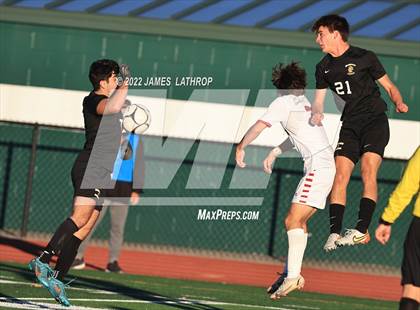 Thumbnail 3 in Hilton @ McQuaid Jesuit (NYSPHSAA Section 5 Class AA Semifinal) photogallery.