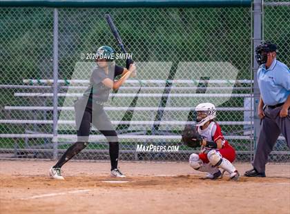 Thumbnail 2 in Linn-Mar @ Iowa City West photogallery.