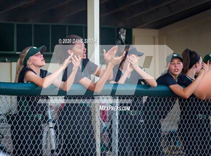 Thumbnail 1 in Linn-Mar @ Iowa City West photogallery.