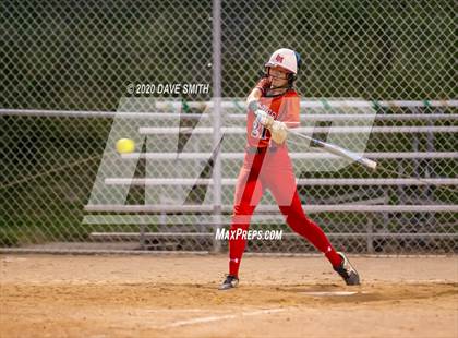 Thumbnail 3 in Linn-Mar @ Iowa City West photogallery.