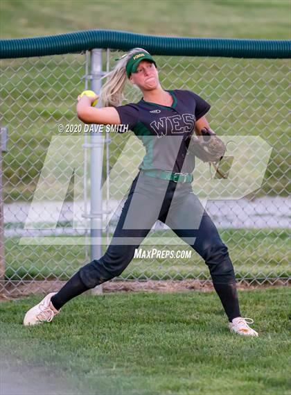 Thumbnail 3 in Linn-Mar @ Iowa City West photogallery.