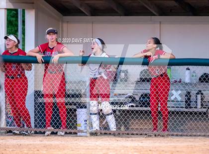 Thumbnail 1 in Linn-Mar @ Iowa City West photogallery.