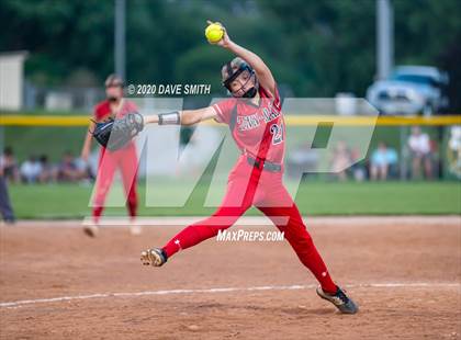 Thumbnail 3 in Linn-Mar @ Iowa City West photogallery.
