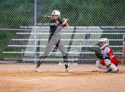 Thumbnail 2 in Linn-Mar @ Iowa City West photogallery.