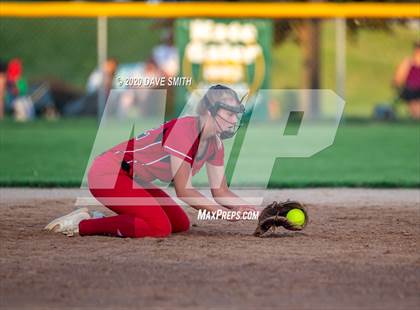 Thumbnail 2 in Linn-Mar @ Iowa City West photogallery.