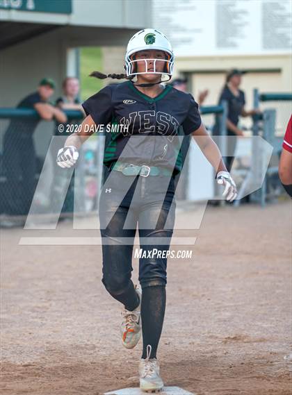 Thumbnail 2 in Linn-Mar @ Iowa City West photogallery.