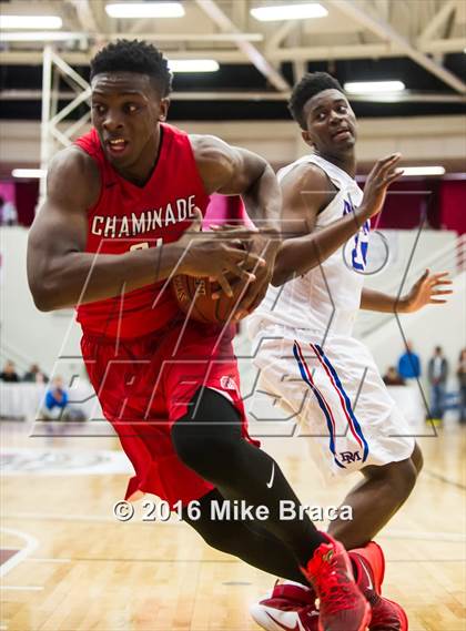 Thumbnail 2 in DeMatha vs. Chaminade (Spalding Hoophall Classic) photogallery.