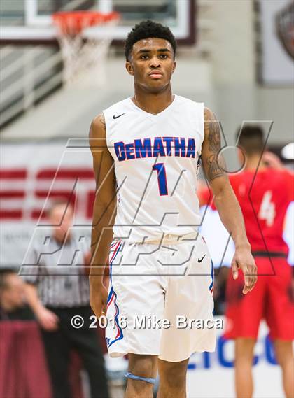 Thumbnail 2 in DeMatha vs. Chaminade (Spalding Hoophall Classic) photogallery.