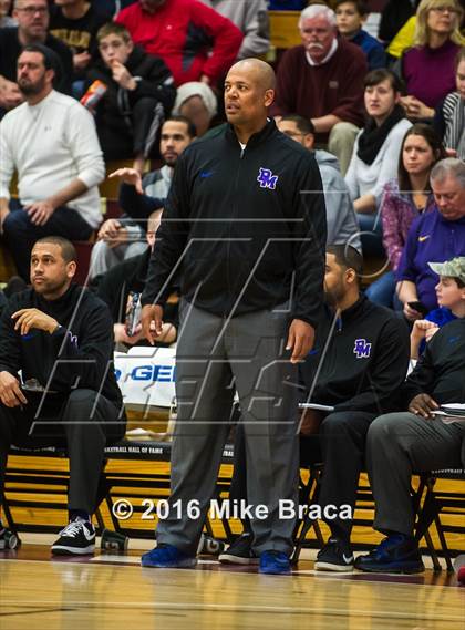 Thumbnail 2 in DeMatha vs. Chaminade (Spalding Hoophall Classic) photogallery.