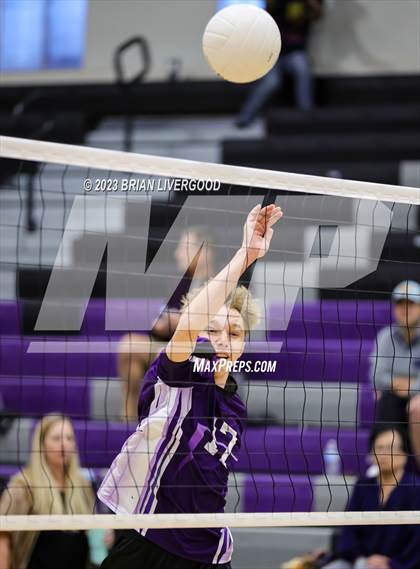 Thumbnail 1 in Stargate School vs. Discovery Canyon (CHSAA 5A Region 1) photogallery.