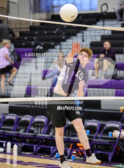 Thumbnail 1 in Stargate School vs. Discovery Canyon (CHSAA 5A Region 1) photogallery.