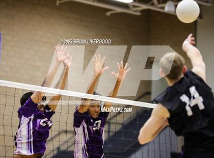 Thumbnail 3 in Stargate School vs. Discovery Canyon (CHSAA 5A Region 1) photogallery.