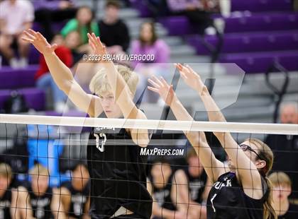 Thumbnail 2 in Stargate School vs. Discovery Canyon (CHSAA 5A Region 1) photogallery.