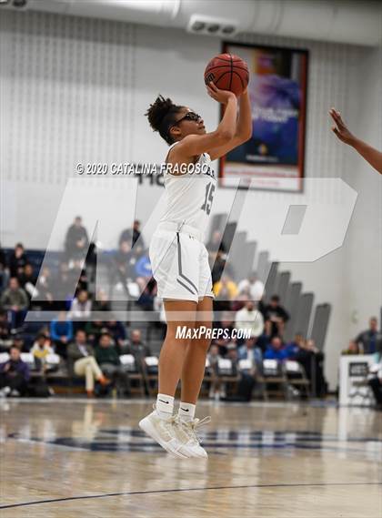 Thumbnail 2 in Sierra Canyon vs Blair Academy (Metro Classic) photogallery.