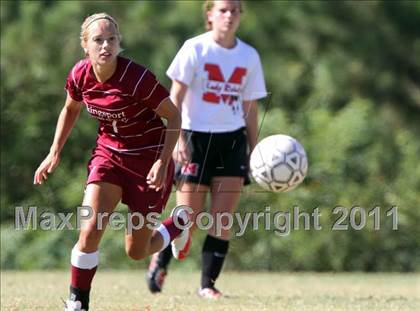 Thumbnail 3 in Maryville vs. Dobyns-Bennett (Bearden Invitational) photogallery.