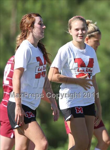 Thumbnail 3 in Maryville vs. Dobyns-Bennett (Bearden Invitational) photogallery.