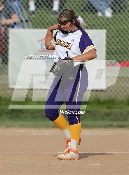 Thumbnail 1 in Granville vs Bloom-Carroll (OHSAA D2 District Playoff) photogallery.