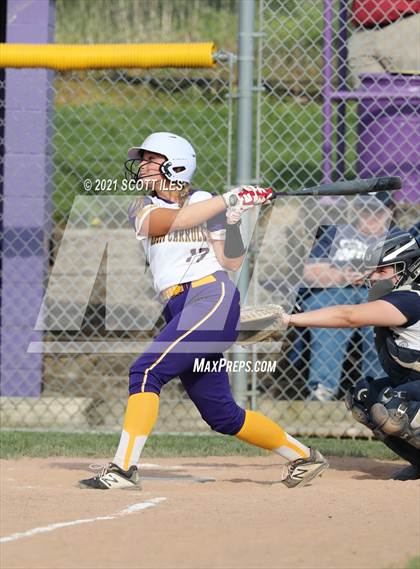 Thumbnail 2 in Granville vs Bloom-Carroll (OHSAA D2 District Playoff) photogallery.