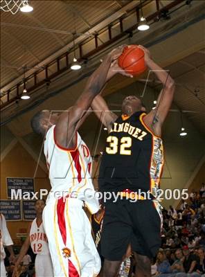Thumbnail 2 in North College Hill vs. Dominguez (Rise or Fall Challenge) photogallery.