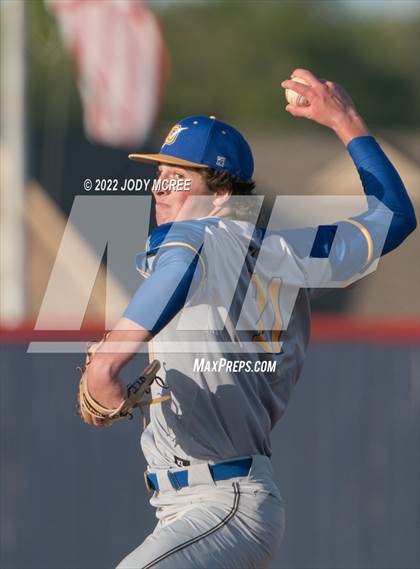 Thumbnail 2 in Oxford @ Lewisburg photogallery.