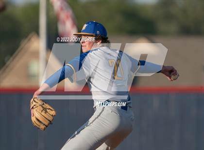 Thumbnail 1 in Oxford @ Lewisburg photogallery.