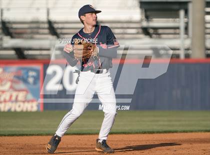 Thumbnail 1 in Oxford @ Lewisburg photogallery.