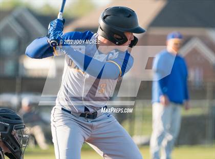 Thumbnail 2 in Oxford @ Lewisburg photogallery.
