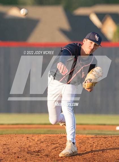 Thumbnail 3 in Oxford @ Lewisburg photogallery.