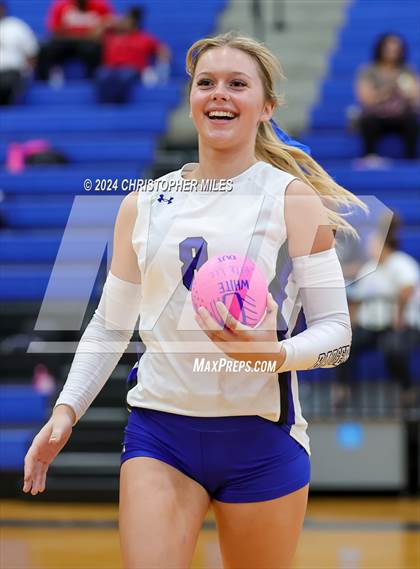 Thumbnail 2 in Shoemaker @ Lampasas photogallery.