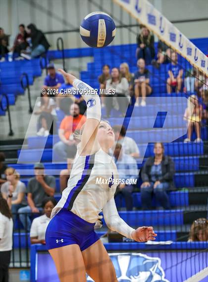 Thumbnail 3 in Shoemaker @ Lampasas photogallery.