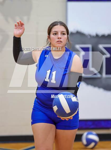 Thumbnail 1 in Shoemaker @ Lampasas photogallery.