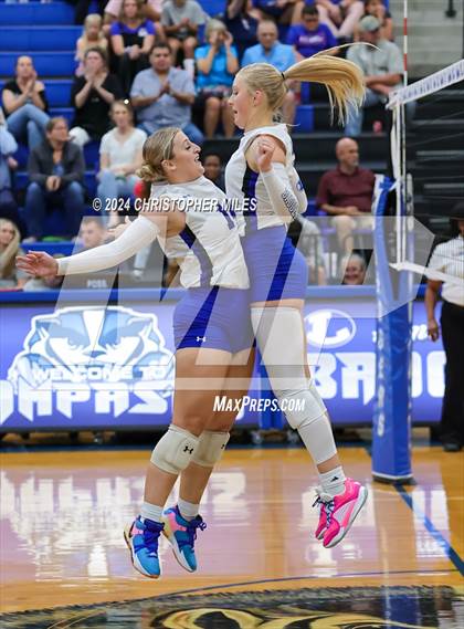 Thumbnail 2 in Shoemaker @ Lampasas photogallery.