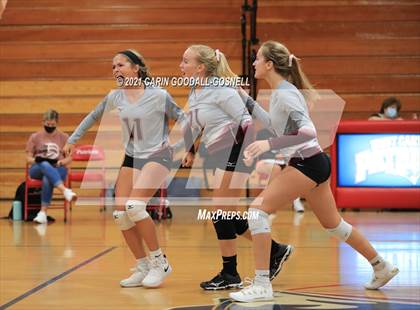 Thumbnail 3 in Dixon @ West Carteret photogallery.