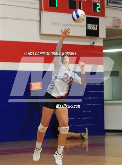 Thumbnail 3 in Dixon @ West Carteret photogallery.