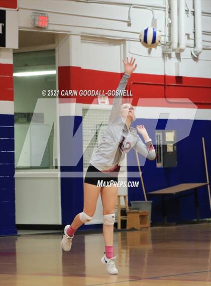 Thumbnail 3 in Dixon @ West Carteret photogallery.