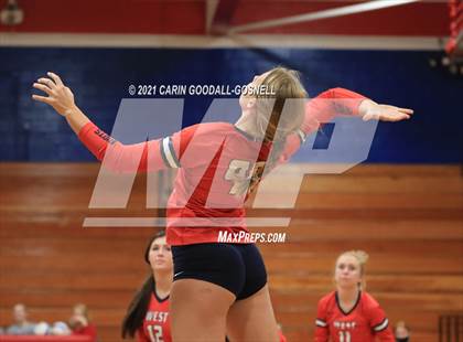 Thumbnail 3 in Dixon @ West Carteret photogallery.