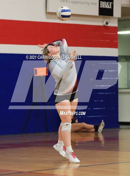 Thumbnail 2 in Dixon @ West Carteret photogallery.