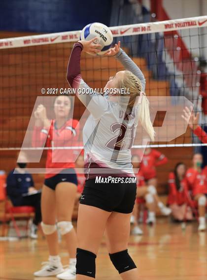 Thumbnail 2 in Dixon @ West Carteret photogallery.