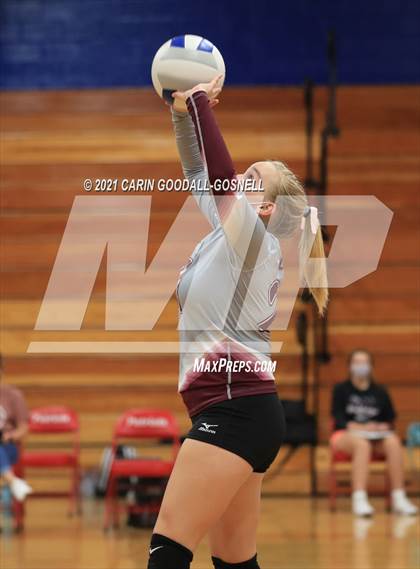 Thumbnail 3 in Dixon @ West Carteret photogallery.
