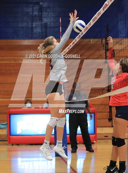 Thumbnail 3 in Dixon @ West Carteret photogallery.